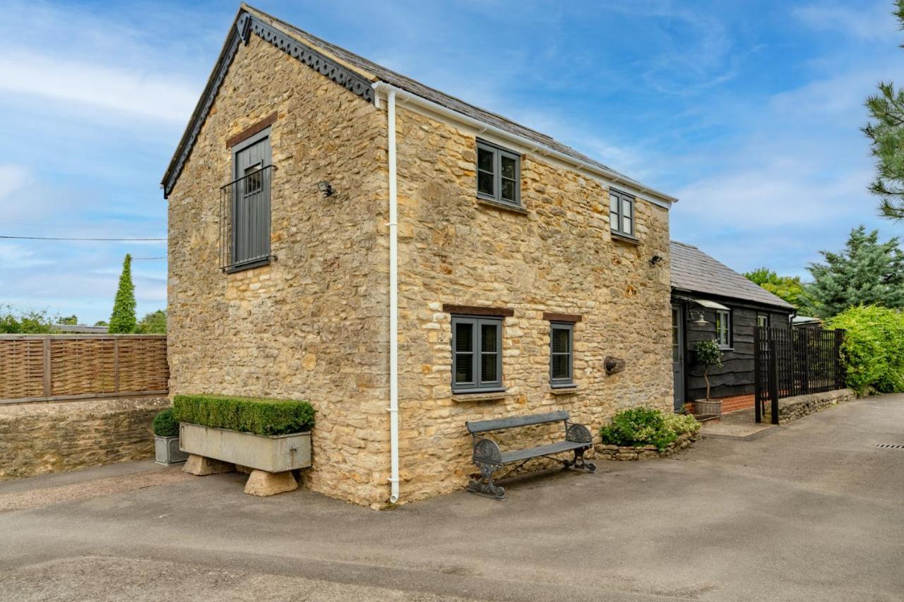 Buff Lodge Tackley Exteriér fotografie